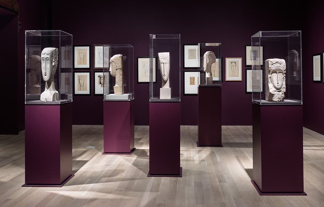 Installation view of the exhibition Modigliani Unmasked. September 15, 2017 – February 4, 2018. The Jewish Museum, NY. Photo by: Jason Mandella