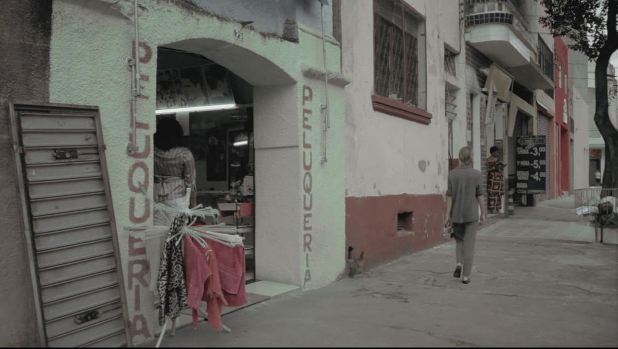 Regina Parra, still from 7,536 Steps (For a Geography of Proximity), 2012, video, sound, 20 min., 34 sec. Artwork © Regina Parra