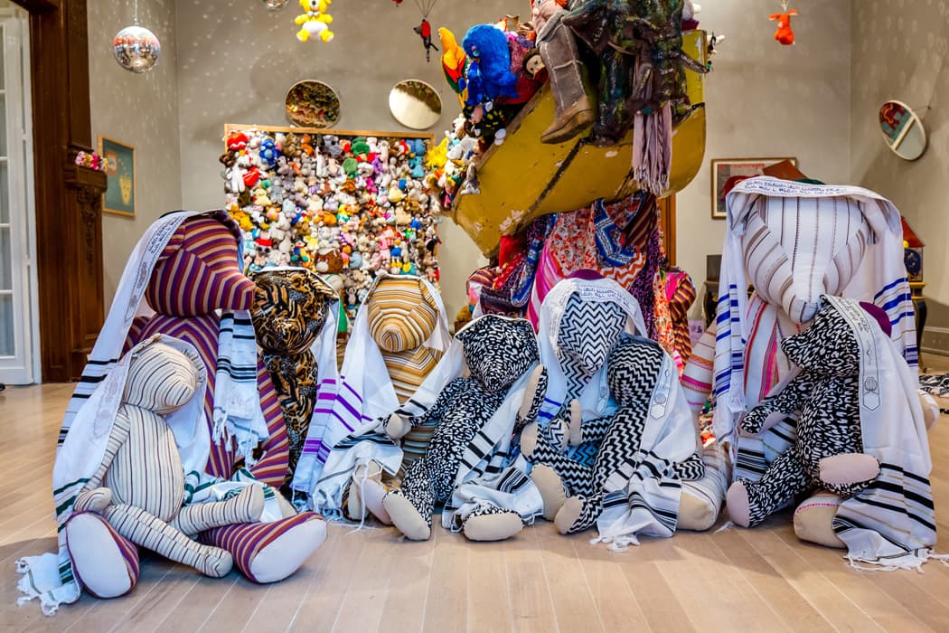 Installation view of the exhibition Charlemagne Palestine’s Bear Mitzvah in Meshugahland, March 17 - August 6, 2017. The Jewish Museum, NY. Photo: Will Ragozzino/SocialShutterbug.com