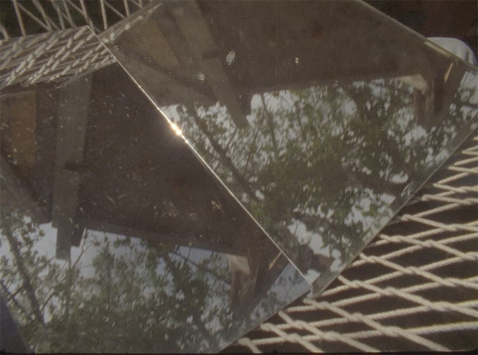 Julia Feyrer, still from Poodle Dog Ornamental Bar, 2009, 16mm film, transferred to video, sound, 9 min., 45 sec. Artwork © Julia Feyrer, provided by Catriona Jeffries Gallery, Vancouver