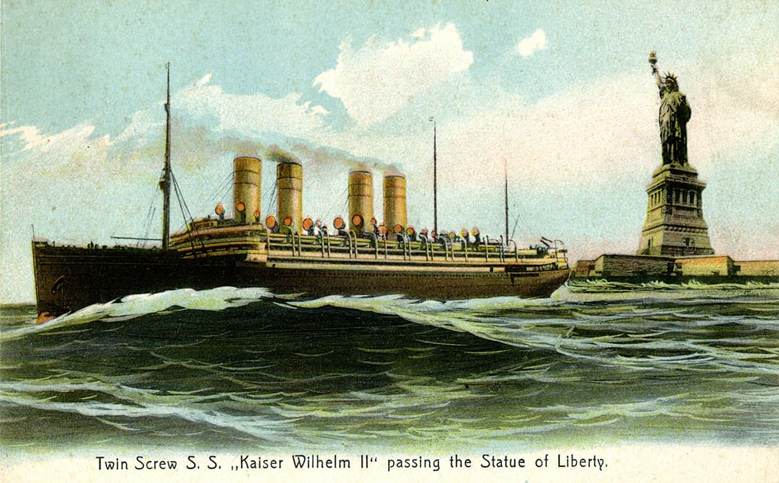 Postcard of the Kaiser Wilhelm II passing the Statue of Liberty.