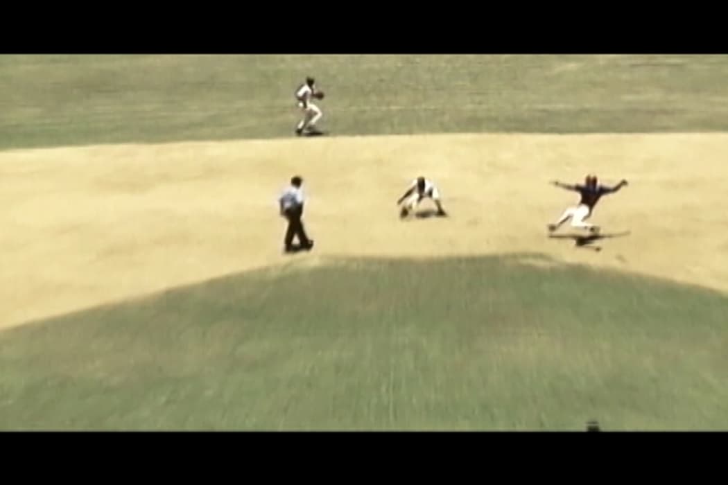 Reynier Leyva Novo, still from Deporte Nacional (National Sport), 2010, video, sound, 9 min., 55 sec. Artwork © Reynier Leyva Novo
