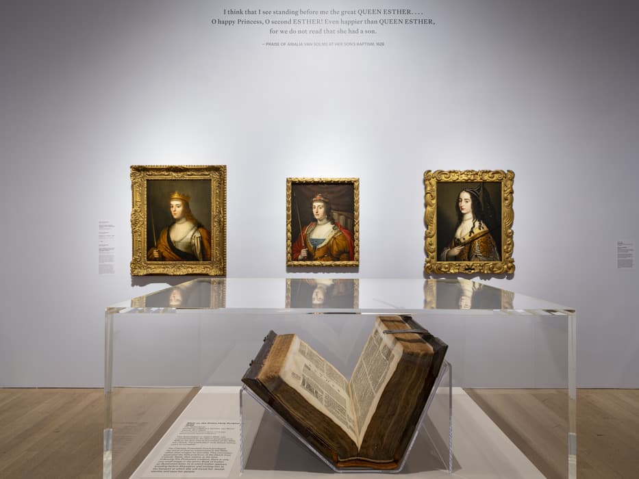 Dialogue and Discourse